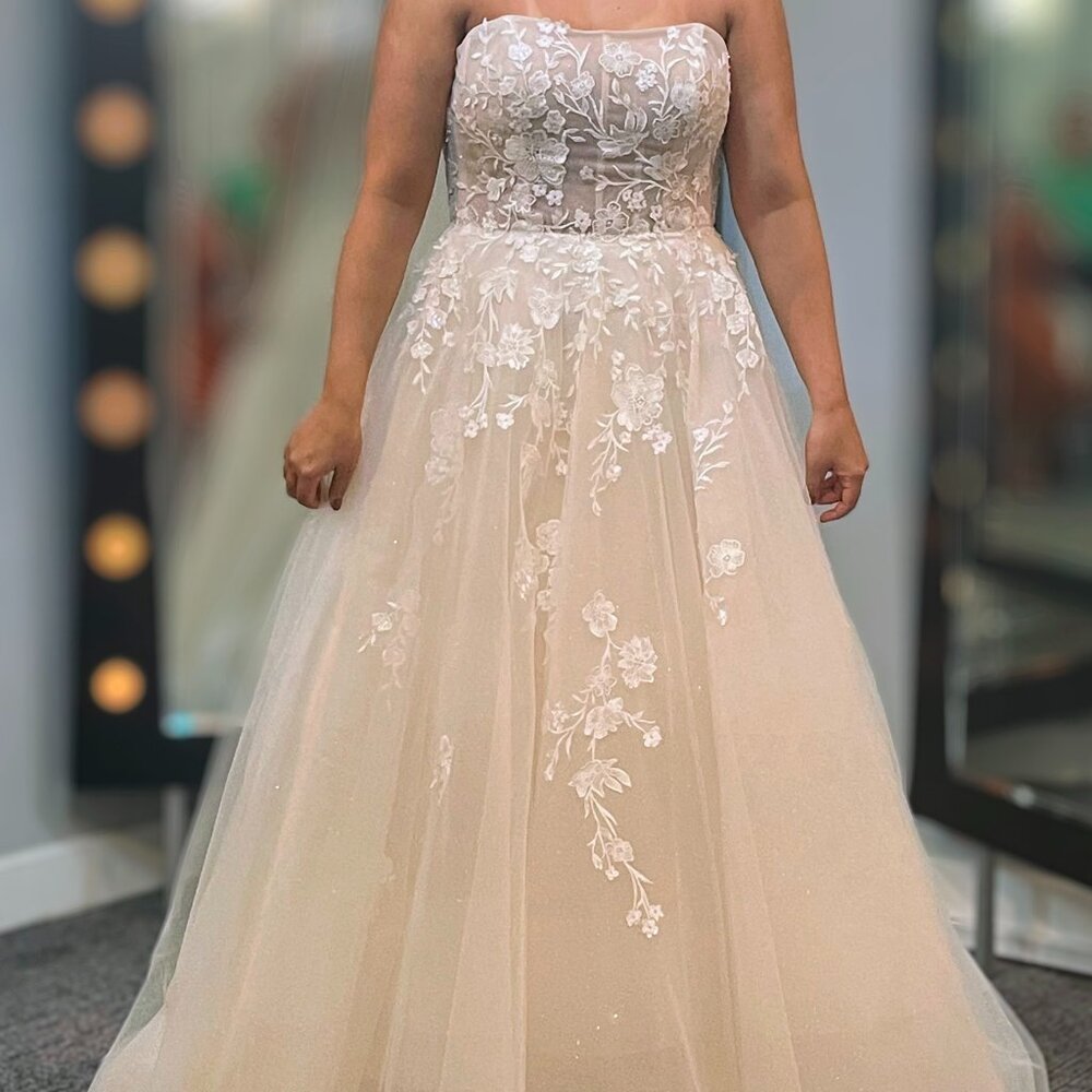 Adore by Justin Alexander Wedding Gown